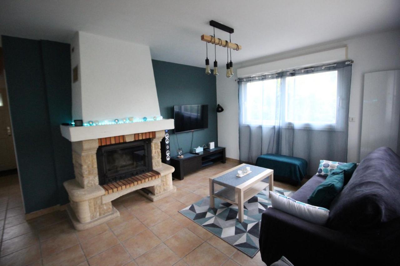 Villa Maison indépendante, au calme, charme et confort à Berou-la-Mulotiere Extérieur photo